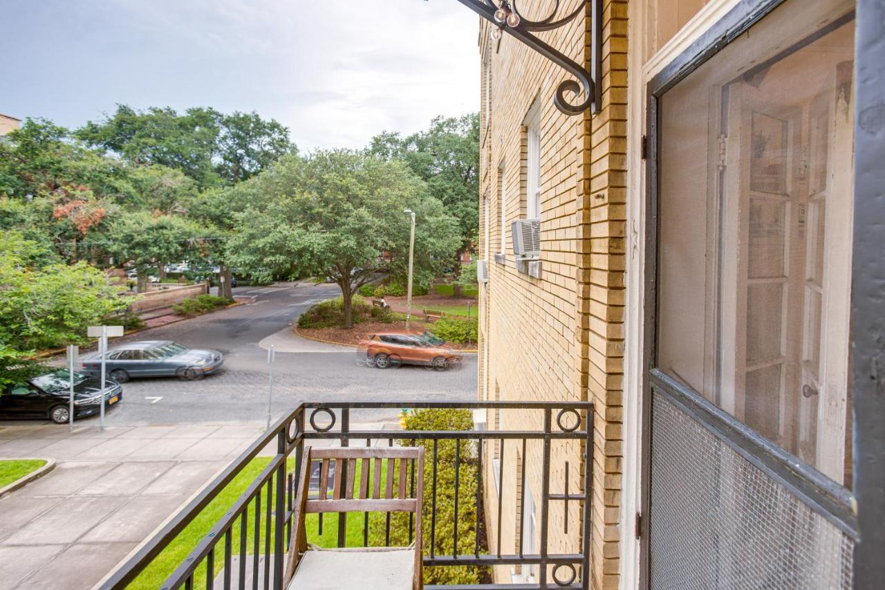 Walkable Savannah Escape In Historic District! Екстер'єр фото